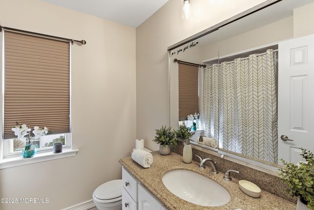 20 Tulip Lane, Freehold, NJ 07728