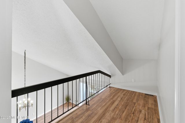 20 Tulip Lane, Freehold, NJ 07728