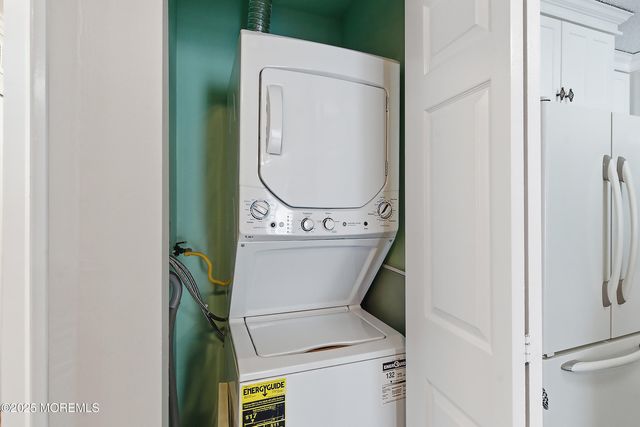 20 Tulip Lane, Freehold, NJ 07728