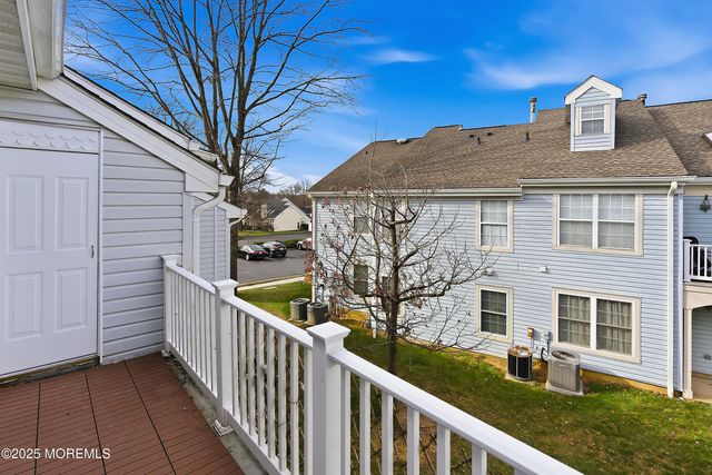 20 Tulip Lane, Freehold, NJ 07728