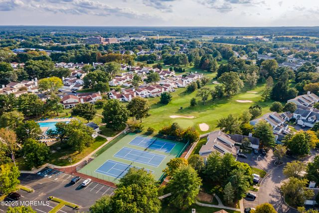 20 Tulip Lane, Freehold, NJ 07728