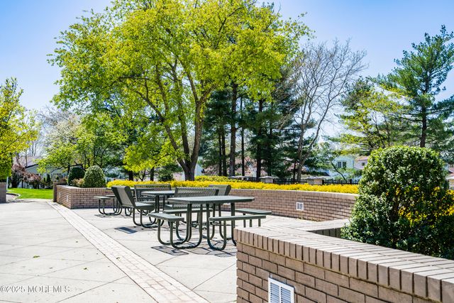 20 Tulip Lane, Freehold, NJ 07728