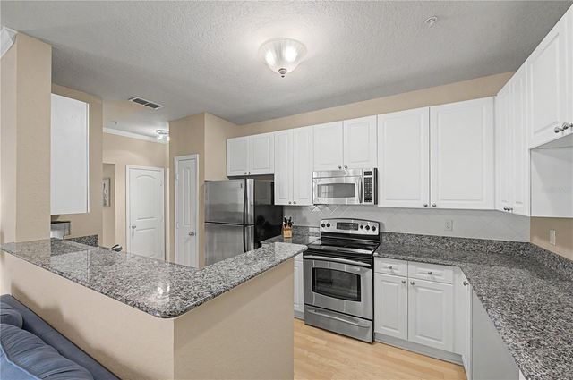4221 W SPRUCE STREET 1222, Tampa, FL 33607