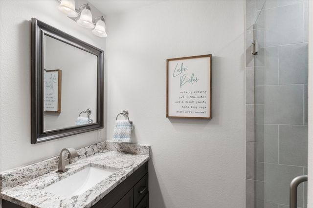 373 Trappers Trail, Mount Vernon, TX 75457