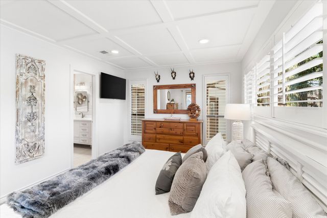 373 Trappers Trail, Mount Vernon, TX 75457