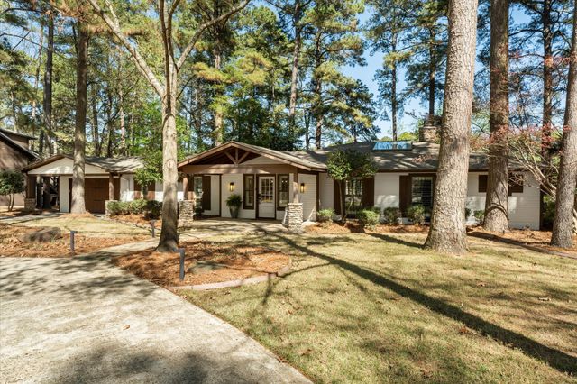 373 Trappers Trail, Mount Vernon, TX 75457