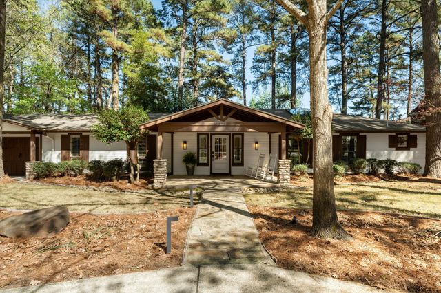 373 Trappers Trail, Mount Vernon, TX 75457