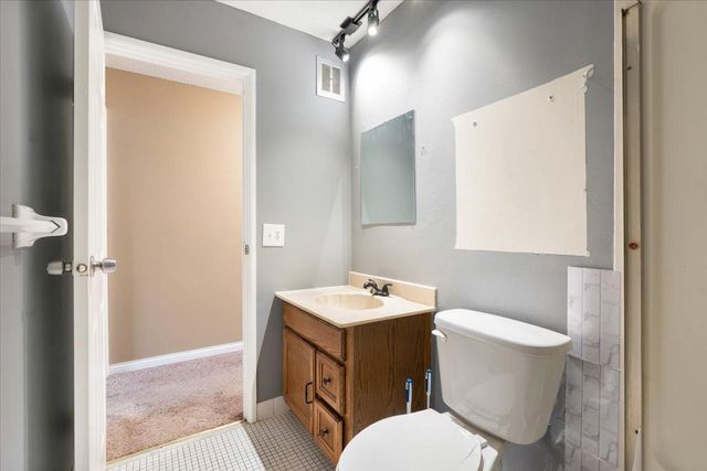 12840 Nicollet Avenue 302, Burnsville, MN 55337