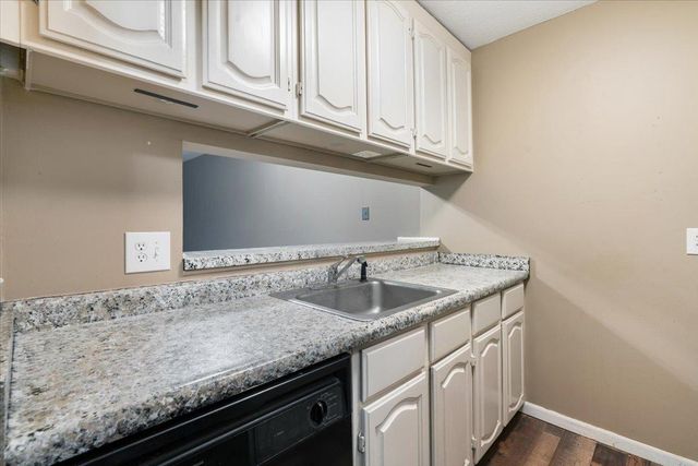 12840 Nicollet Avenue 302, Burnsville, MN 55337