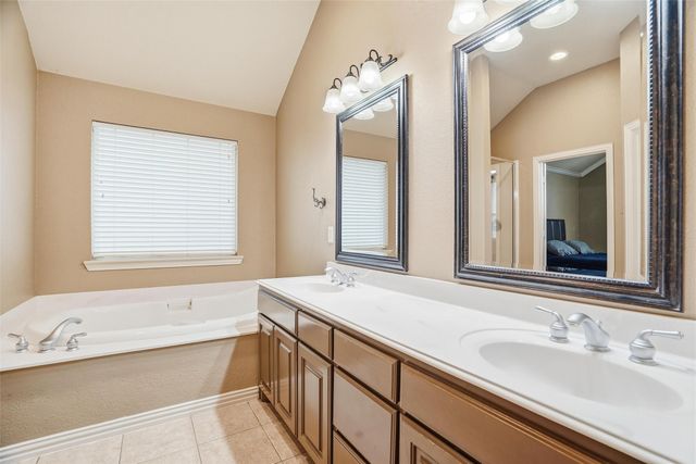 4008 Glenwood Drive, Joshua, TX 76058