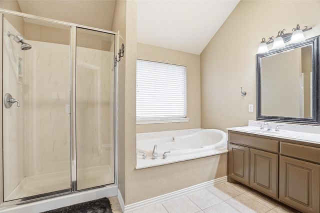 4008 Glenwood Drive, Joshua, TX 76058