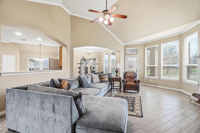 4008 Glenwood Drive, Joshua, TX 76058