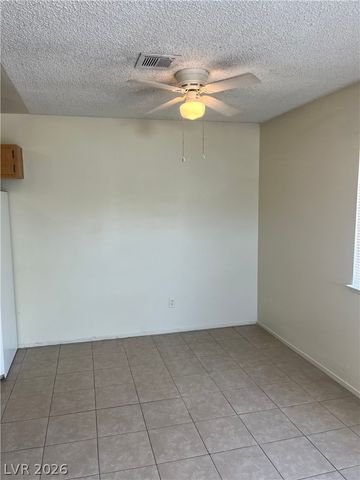 3708 Scuba Circle C, Las Vegas, NV 89108