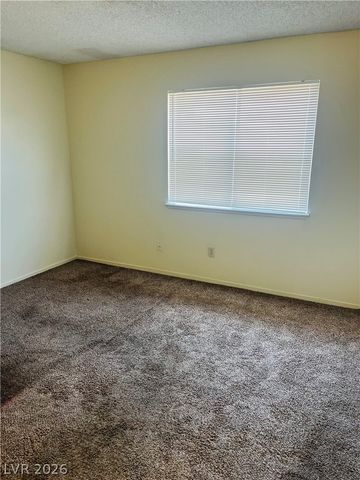 3708 Scuba Circle C, Las Vegas, NV 89108