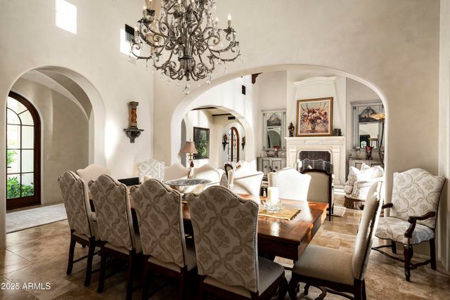 10955 E FEATHERSONG Lane, Scottsdale, AZ 85255