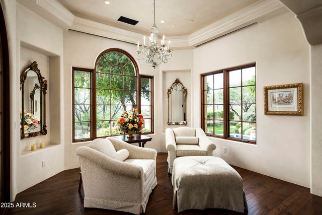 10955 E FEATHERSONG Lane, Scottsdale, AZ 85255