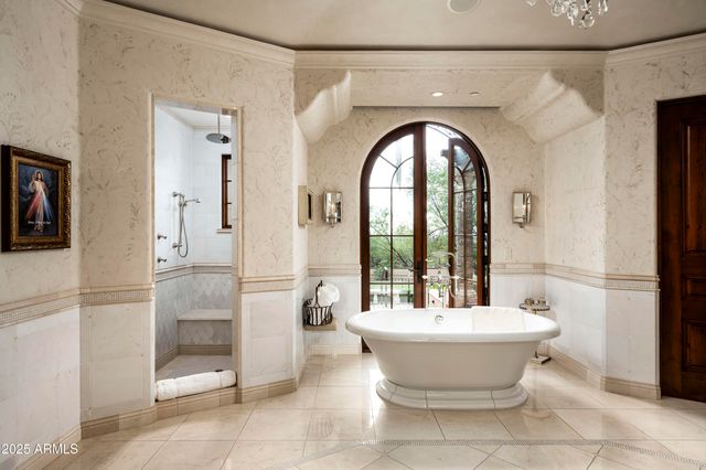 10955 E FEATHERSONG Lane, Scottsdale, AZ 85255