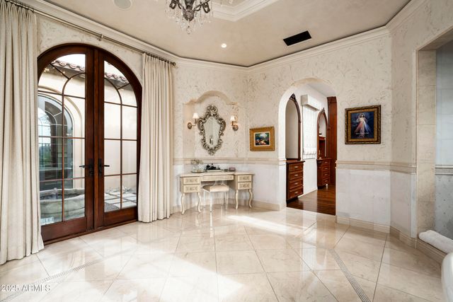 10955 E FEATHERSONG Lane, Scottsdale, AZ 85255