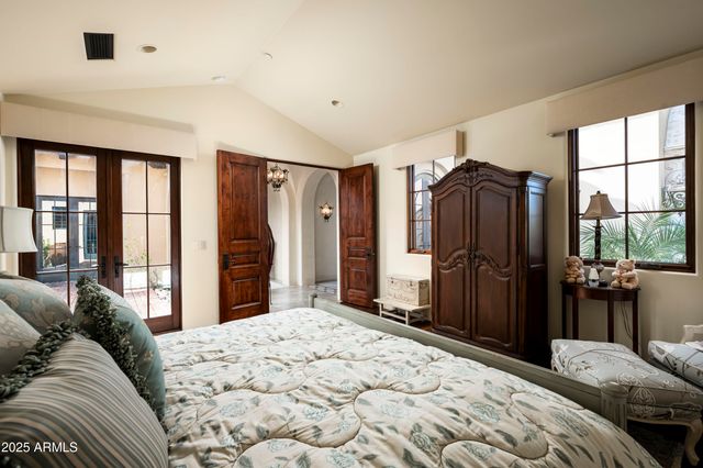 10955 E FEATHERSONG Lane, Scottsdale, AZ 85255