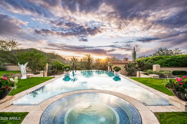 10955 E FEATHERSONG Lane, Scottsdale, AZ 85255