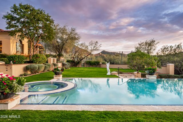 10955 E FEATHERSONG Lane, Scottsdale, AZ 85255