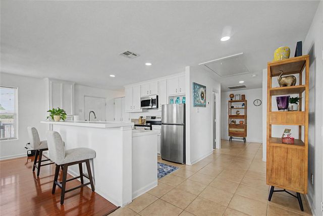 206 19th Street, Dickinson, TX 77539