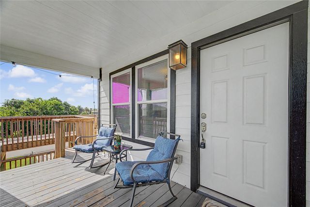 206 19th Street, Dickinson, TX 77539