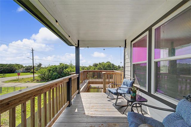 206 19th Street, Dickinson, TX 77539