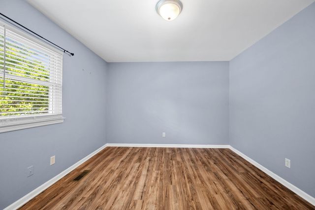 8329 Iris Road, Chattanooga, TN 37421