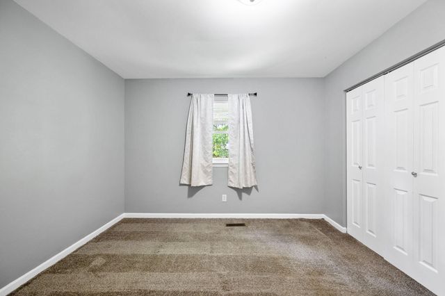 8329 Iris Road, Chattanooga, TN 37421