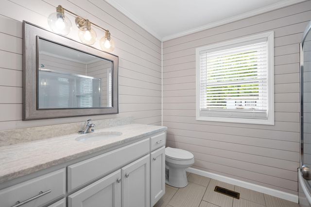 8329 Iris Road, Chattanooga, TN 37421