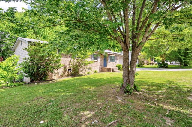 8329 Iris Road, Chattanooga, TN 37421