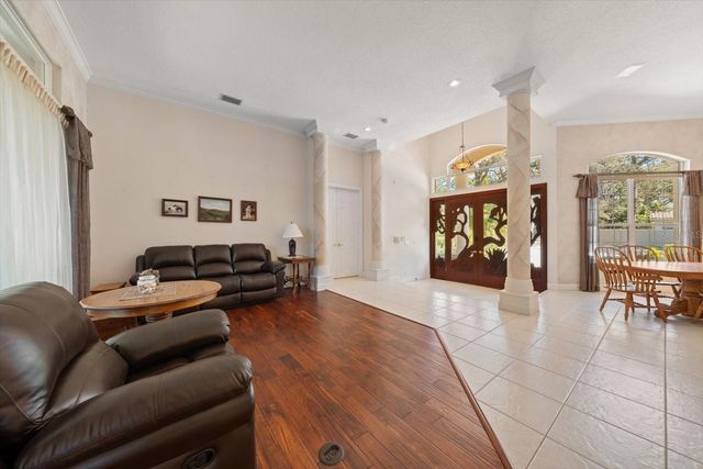 7890 134TH STREET, Seminole, FL 33776