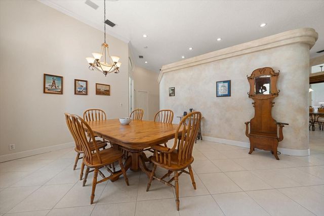 7890 134TH STREET, Seminole, FL 33776