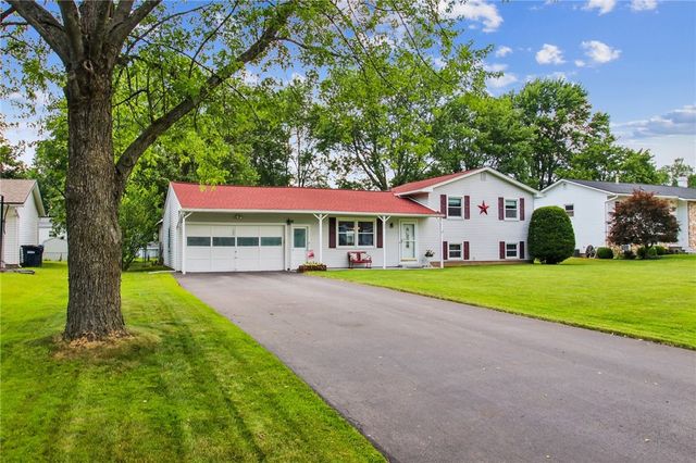 23 Evergreen Drive, Chili, NY 14624