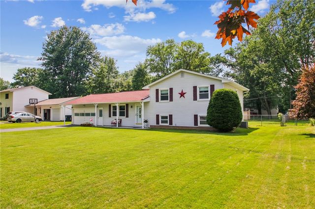 23 Evergreen Drive, Chili, NY 14624