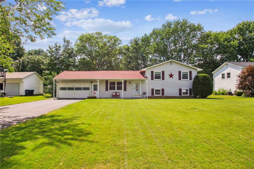 23 Evergreen Drive, Chili, NY 14624
