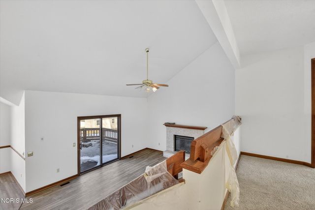 1957 Carvelle Drive, Northwood, OH 43619