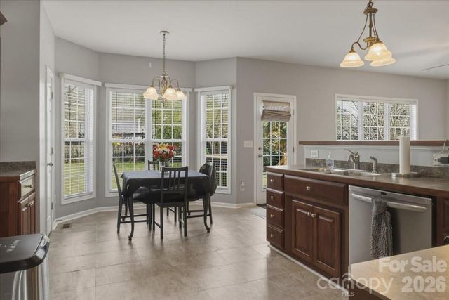 1505 Forest Pointe Lane, Gastonia, NC 28056