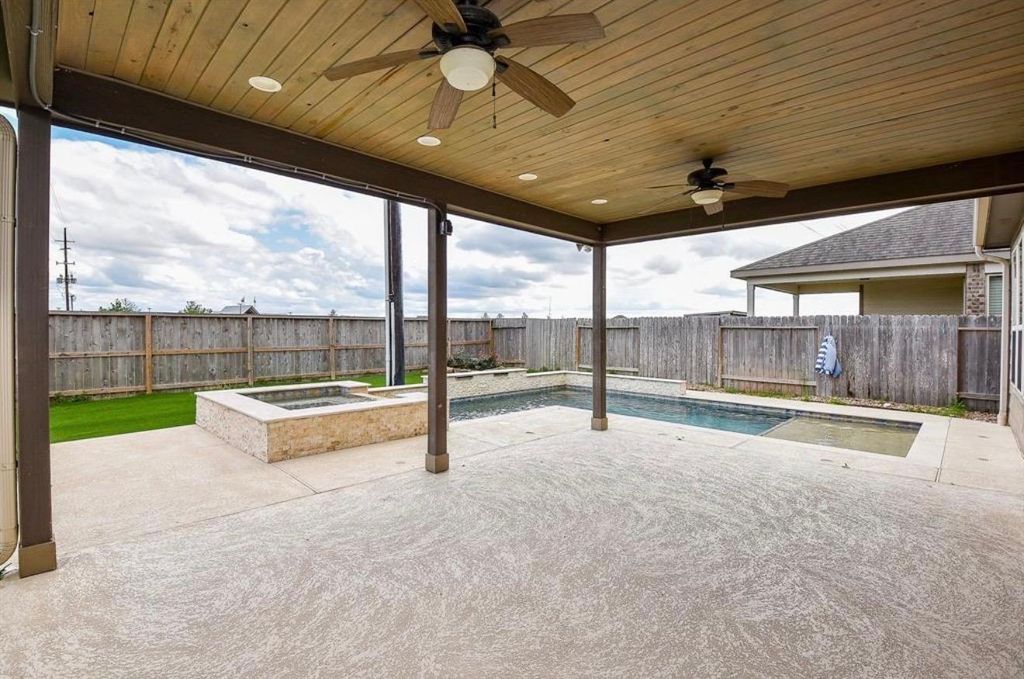 5354 Rue Dela Croix Drive, Katy, TX 77493