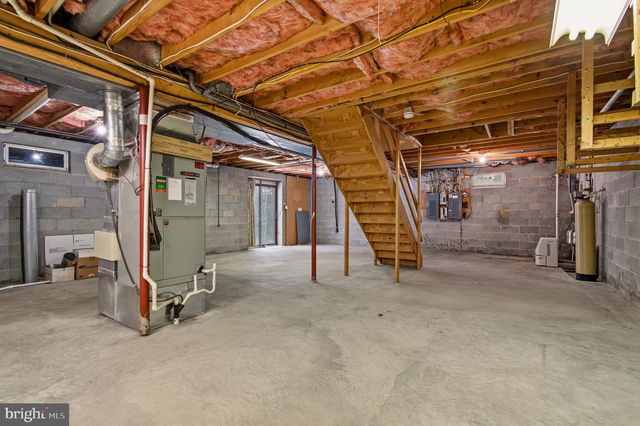 1290 WHIRL A WAY CT, Gambrills, MD 21054