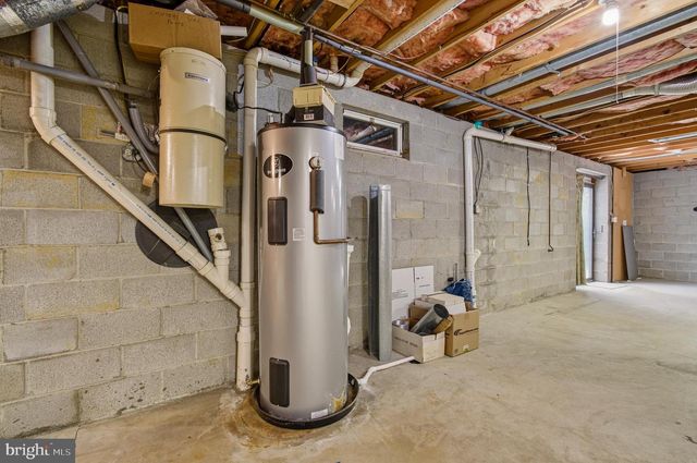 1290 WHIRL A WAY CT, Gambrills, MD 21054