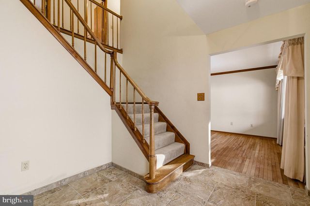 1290 WHIRL A WAY CT, Gambrills, MD 21054