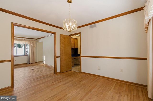 1290 WHIRL A WAY CT, Gambrills, MD 21054