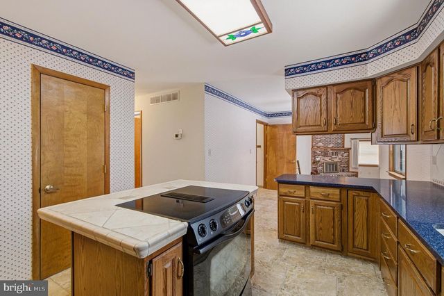 1290 WHIRL A WAY CT, Gambrills, MD 21054