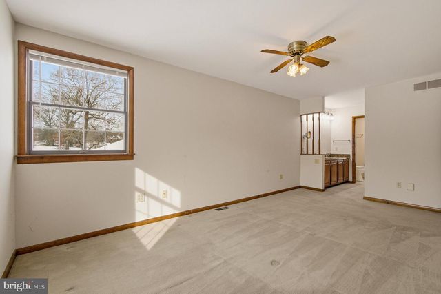 1290 WHIRL A WAY CT, Gambrills, MD 21054