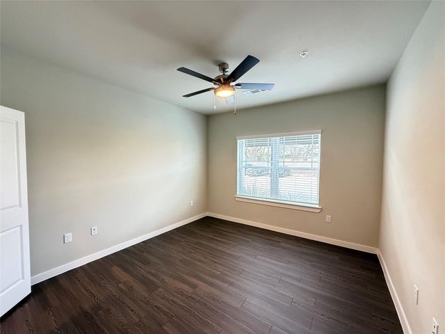 2102 Antoine Drive B1.2207, Houston, TX 77055