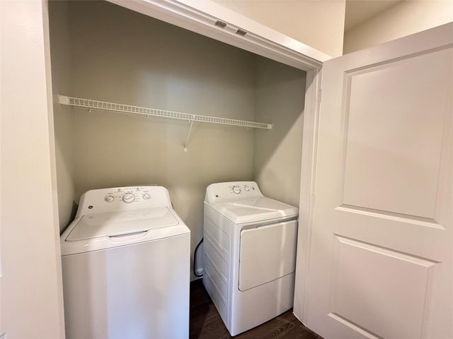 2102 Antoine Drive B1.2207, Houston, TX 77055