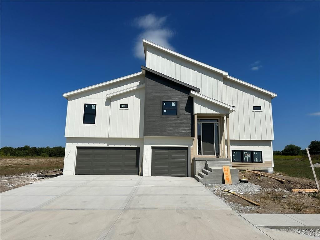 459 Green Drive, Lawson, MO 64062