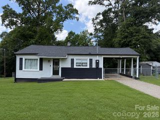 648 Summerow Road, Stanley, NC 28164